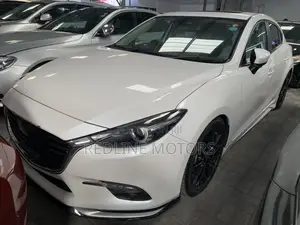 Mazda Axela 2018 Pearl