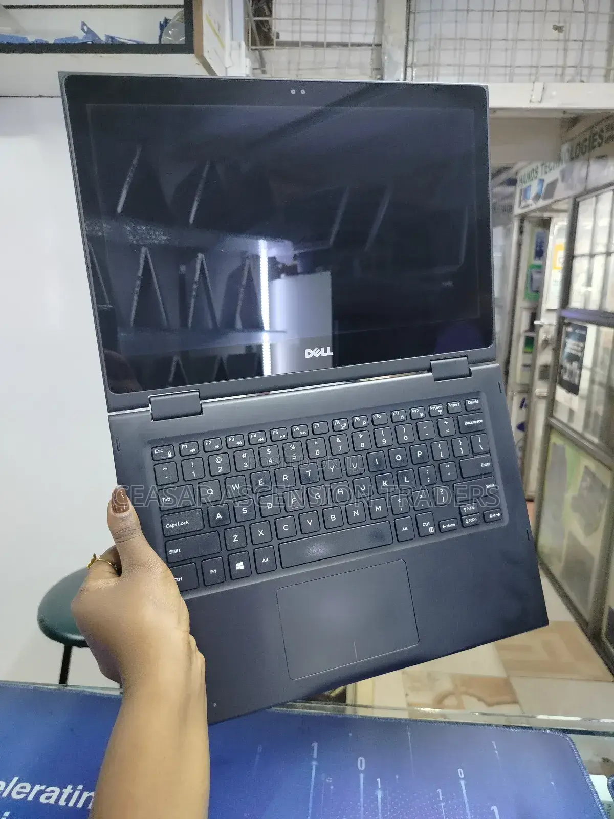 Laptop Dell Latitude 3390 8GB Intel Core I5 SSD 256GB