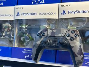 Pre Owned Camouflage Ps5 Controller - thumbnail 2