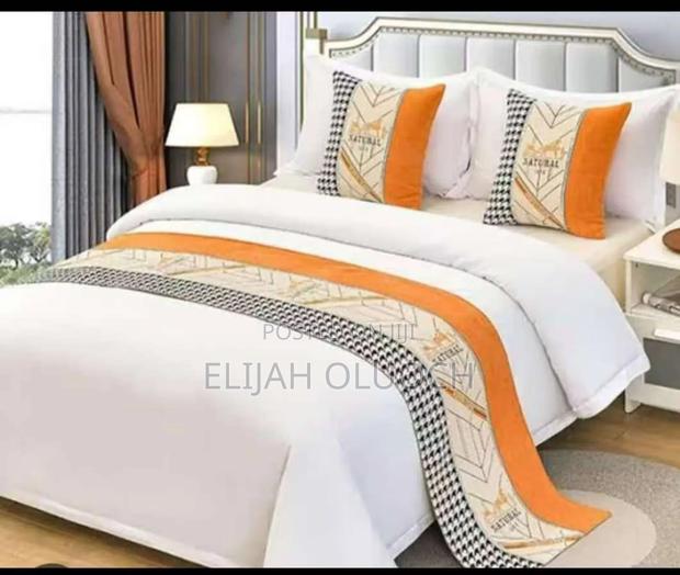 Classy 3 PCS Set Bed Runner - thumbnail 6