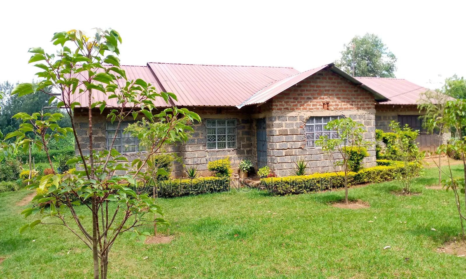 3bdrm Maisonette in Mufupi, Kitale for sale