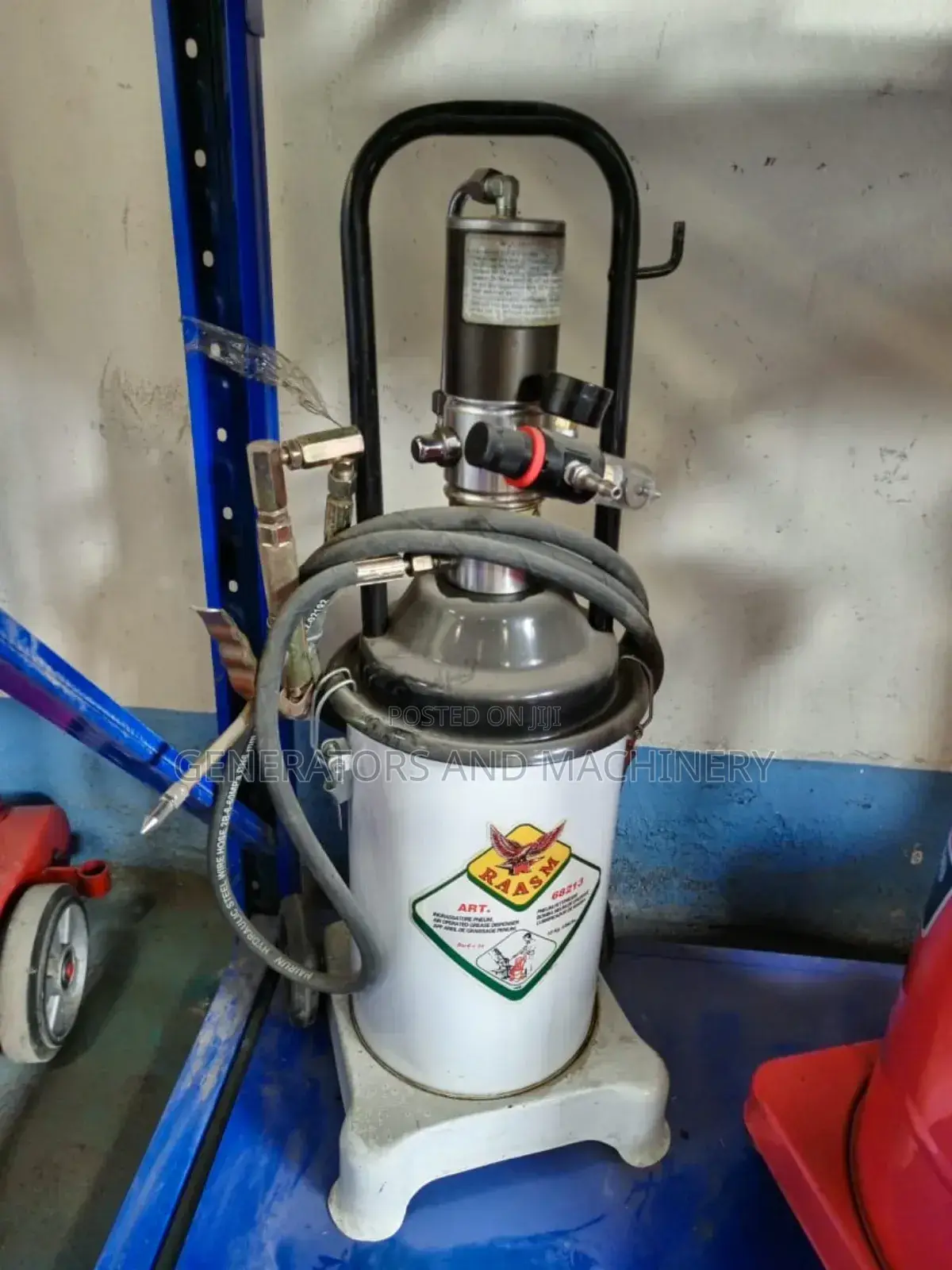 Pneumatic Grease Bucket