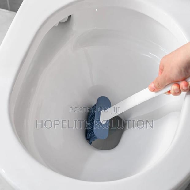 Wall Hanging Toilet Brush - thumbnail 3