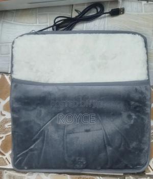 Usb Electric Feet Warmer - thumbnail 2