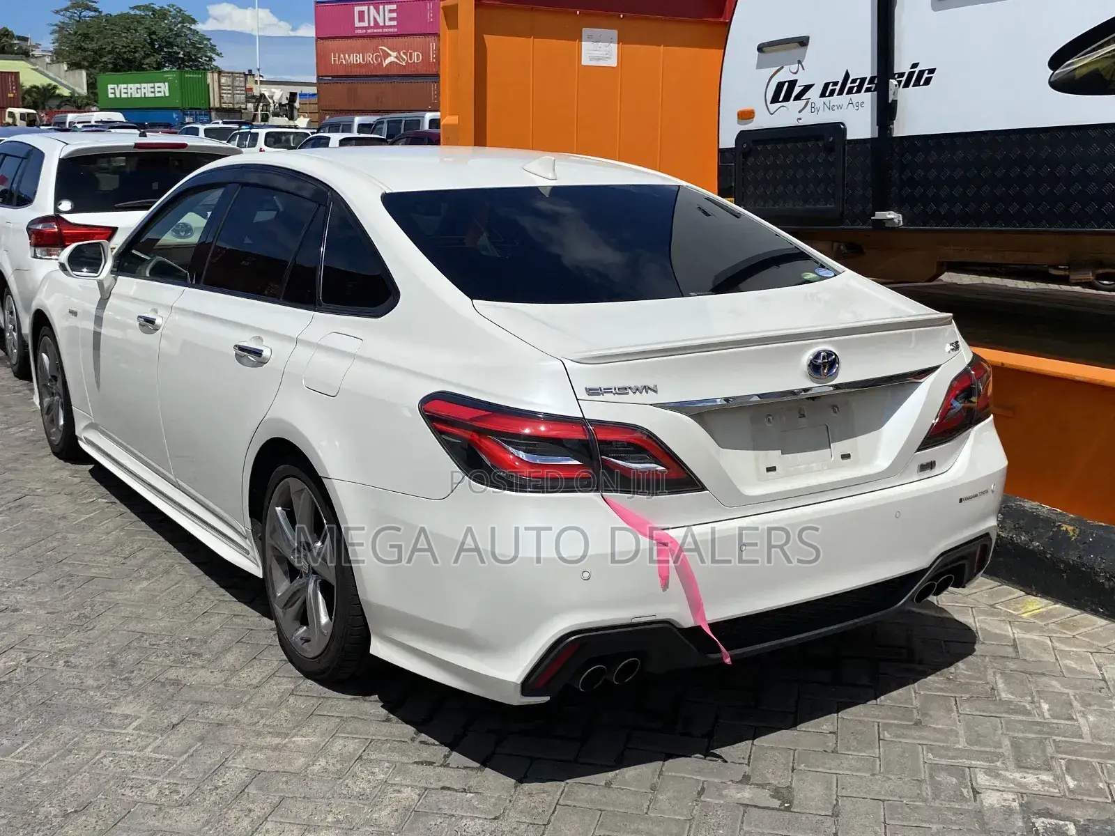 Toyota Crown 2019 White
