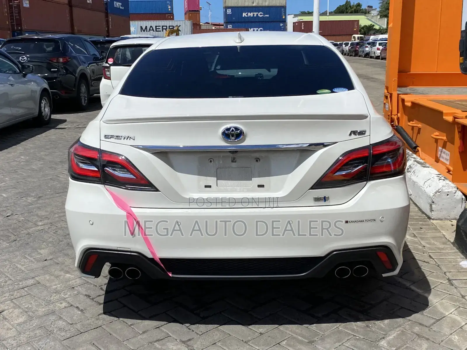 Toyota Crown 2019 White