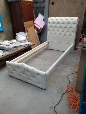 3.5x6 Tufted Single Bed Frame in Ivory Leatherette