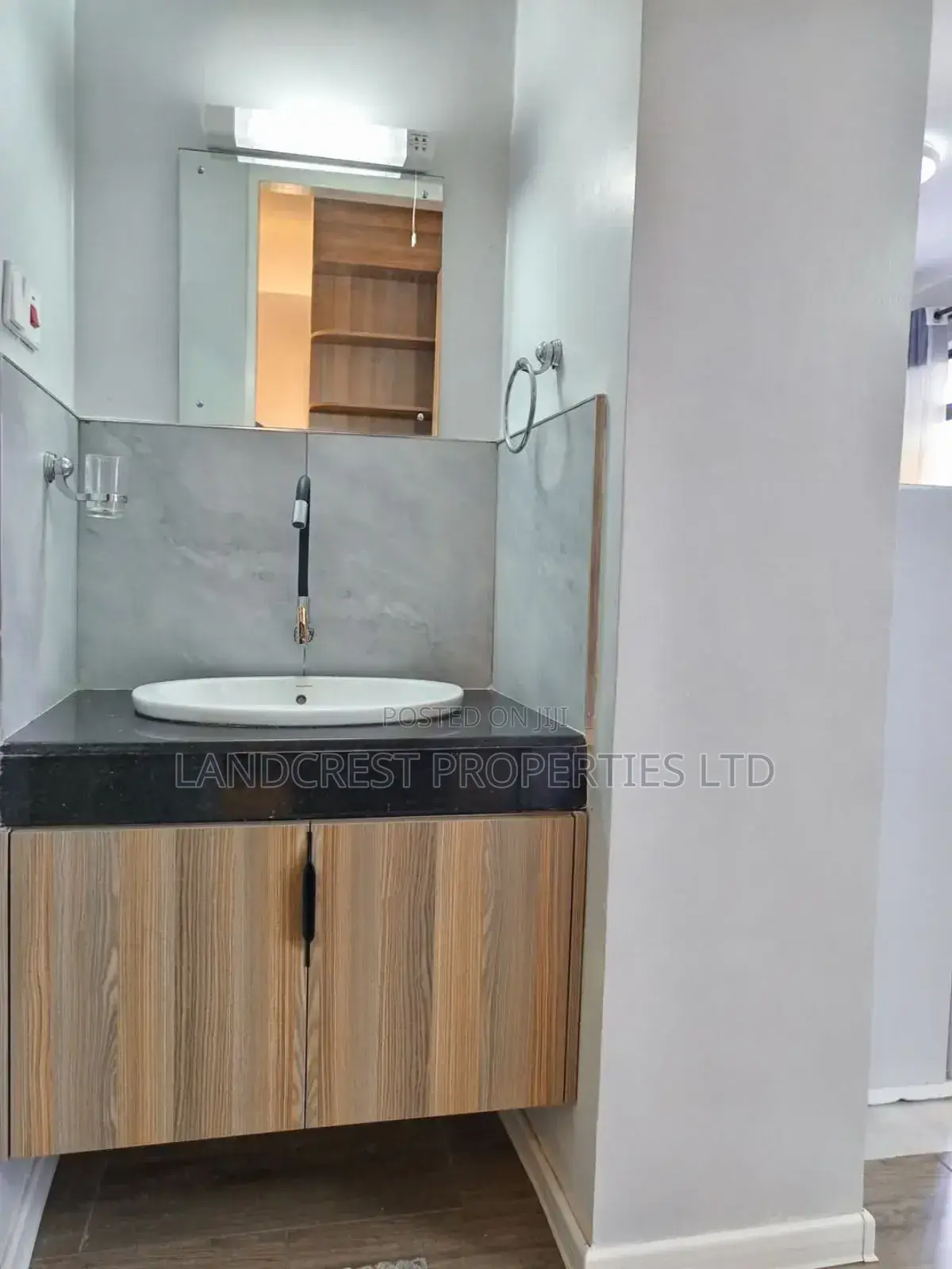 1bdrm Apartment in Uthiru for sale