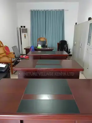 Office Desk:Office Basic Yet Spacious Executive Table–1200mm