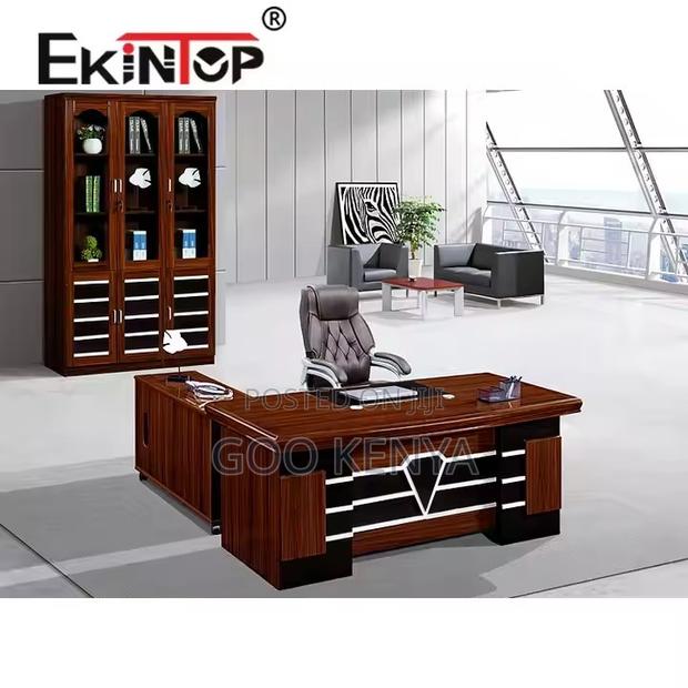 Office Desk ; 1.6meters Consultation Modular Office Desk - main view