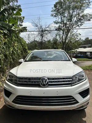 Volkswagen Touareg 2016 White