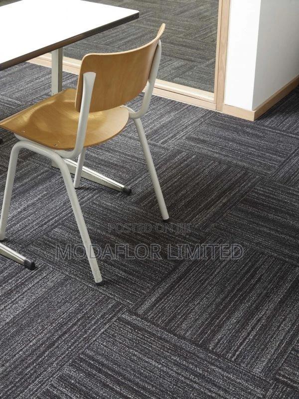 Carpet Tiles Plank in Rich Colors Elegant Finishes