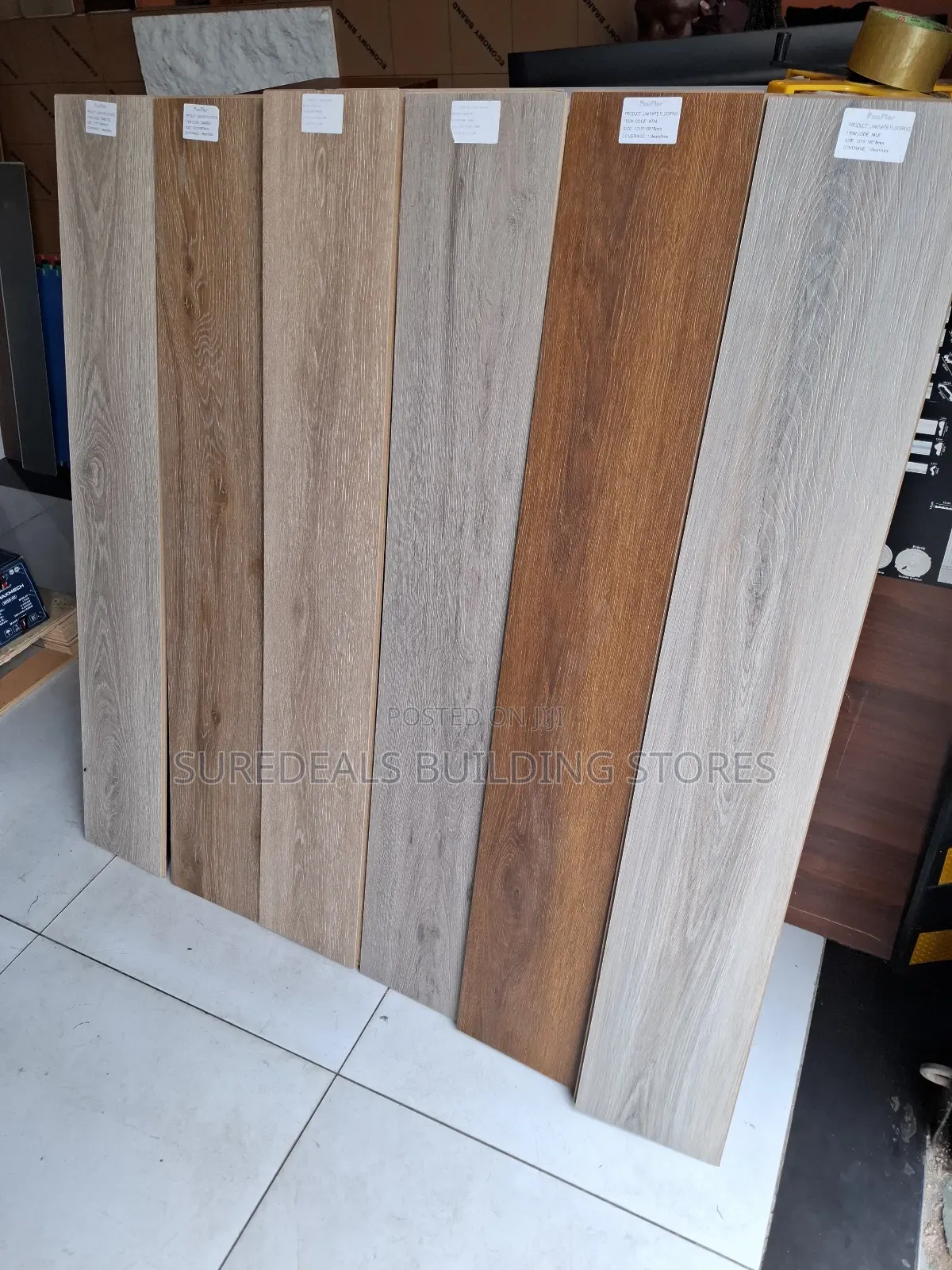 High Quality Panfloor Laminate Flooring-8mm