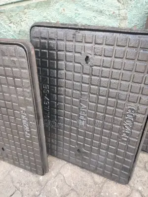 Manhole Locks/Manhole Covers (450*600)