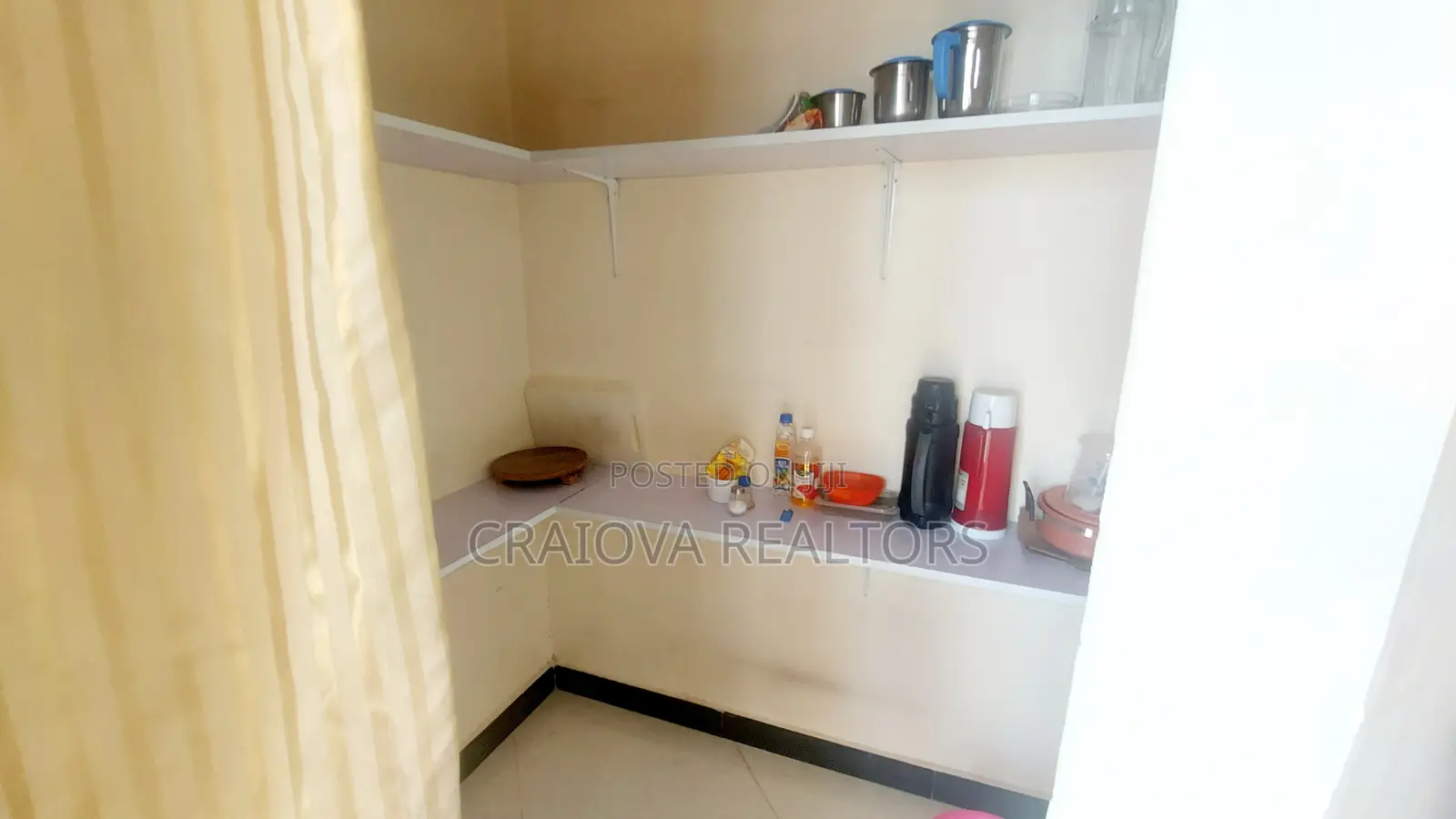 Furnished 3bdrm Apartment in Valley Arcade for rent