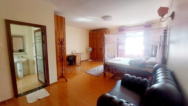Furnished 3bdrm Apartment in Valley Arcade for rent - thumbnail 13