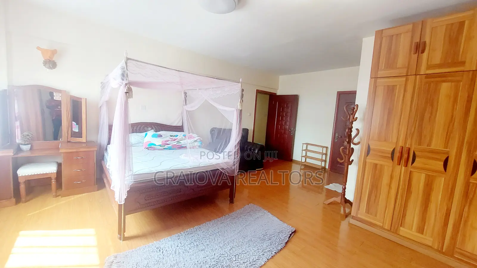 Furnished 3bdrm Apartment in Valley Arcade for rent