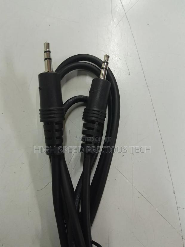 Aux Male to Aux Male Cable 1.5m