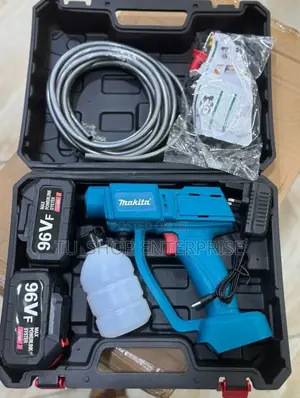 *Makita Car Washer Gun 96v