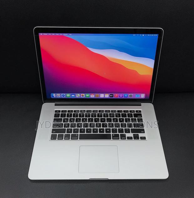 Laptop Apple MacBook Pro 2015 16GB Intel Core I7 SSD 512GB - thumbnail 2