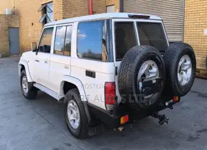 Toyota Land Cruiser 4.5 V8 TD 2018 Pearl