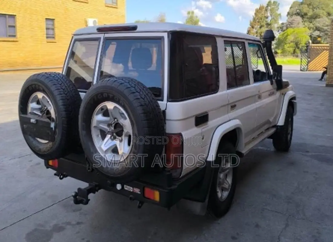 Toyota Land Cruiser 4.5 V8 TD 2018 Pearl