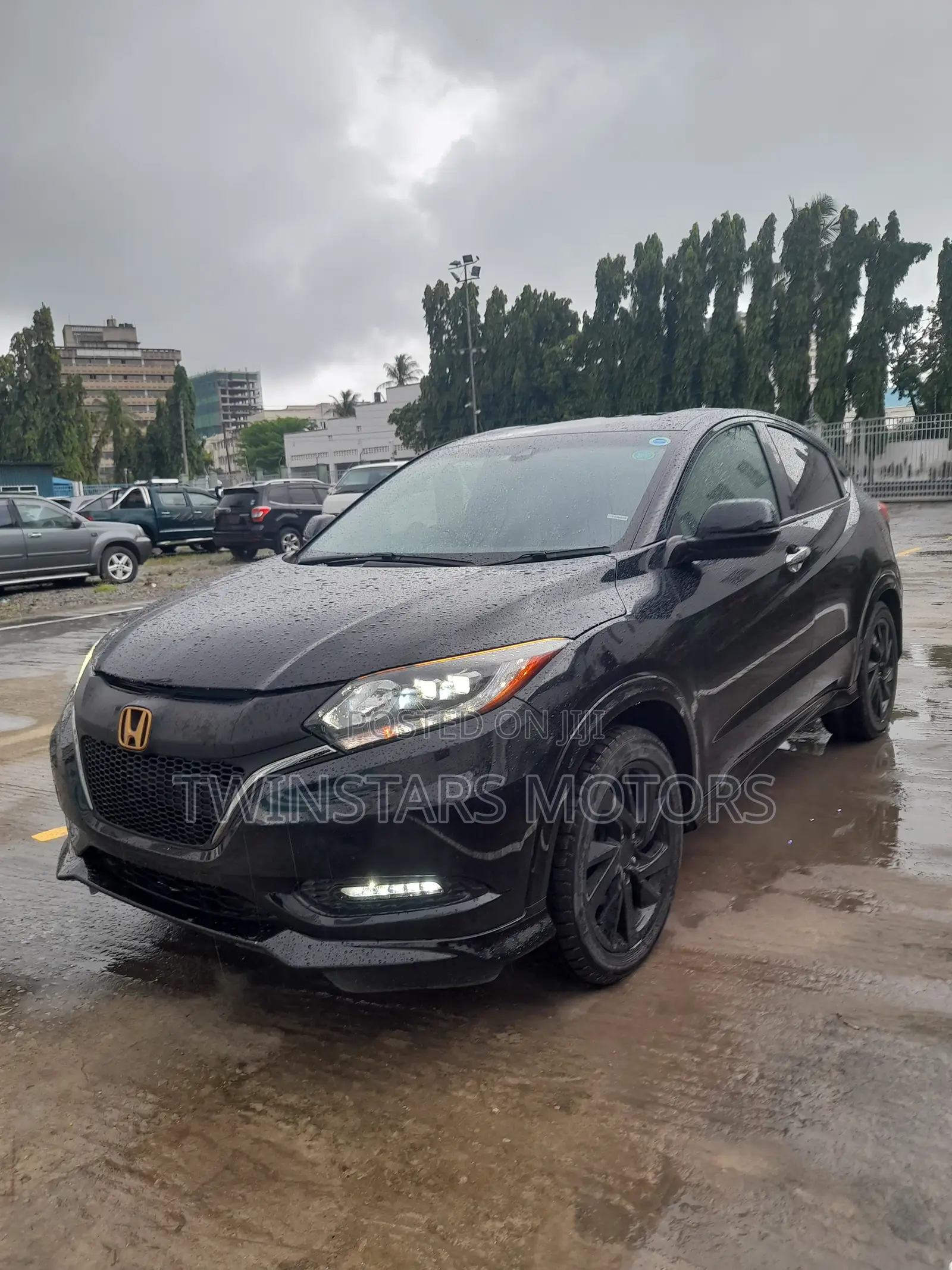 Honda Vezel 1.5 4WD 2019 Black