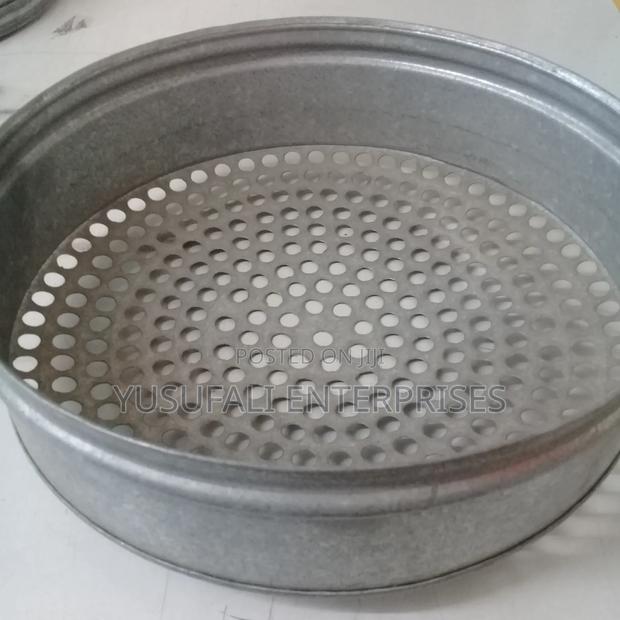Sieves for Sifting Grains. - main view