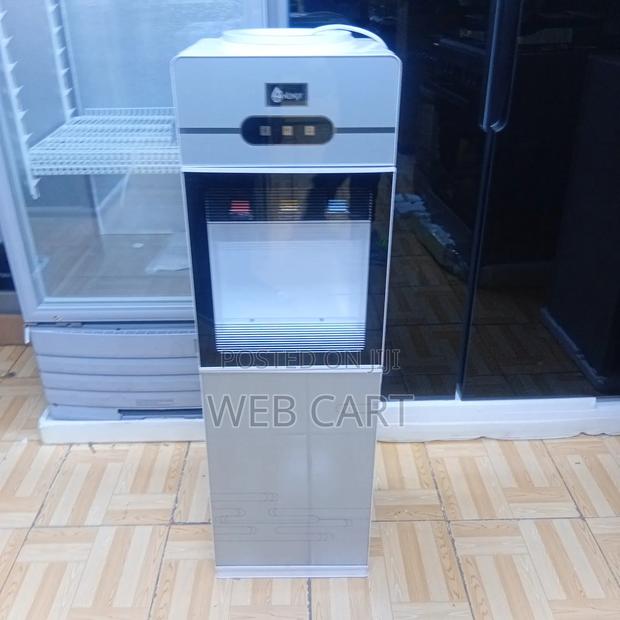 Z16 Nunix Water Dispenser
/Brand New
