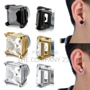 Unisex Quality Iced Magnetic No Piercing Ear Stand Ear Ring
