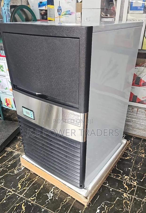 Commercial 50kg Icecube Machine - main view