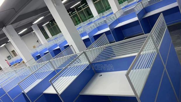 Office Desk: 2-Way Straight Spacious Office Workstation - thumbnail 2