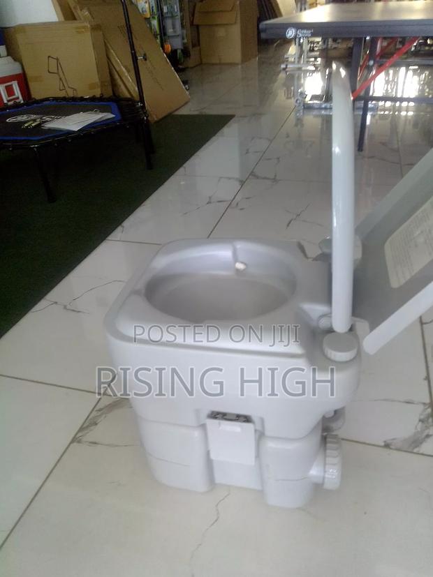 Hygienic Durable Portable Toilet - thumbnail 2