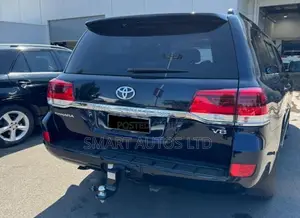 Toyota Land Cruiser 2018 Black