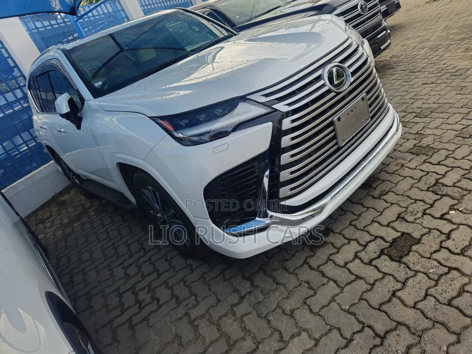 Lexus LX 2024 White