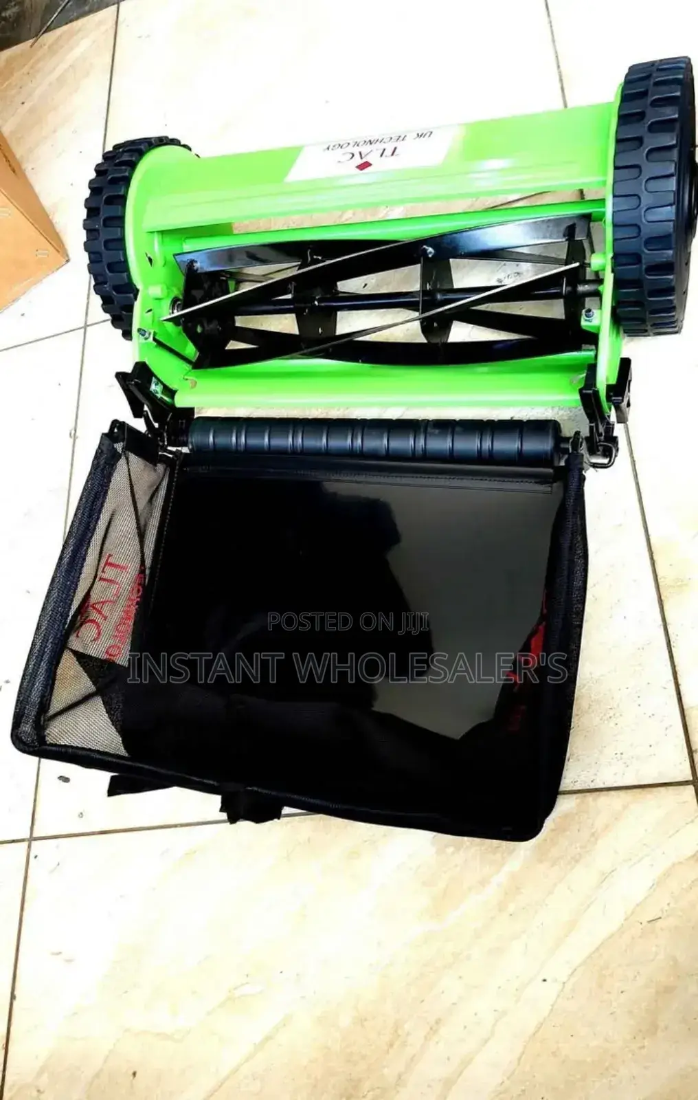 Reliable Tiluc Manual Lawn Mower