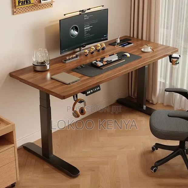 Office Desk: Modern Height Adjustable Office Desk - thumbnail 3