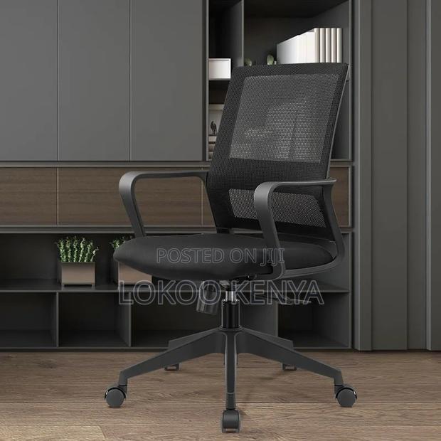 Office Chair : Strong Counter Reception Office Chair
