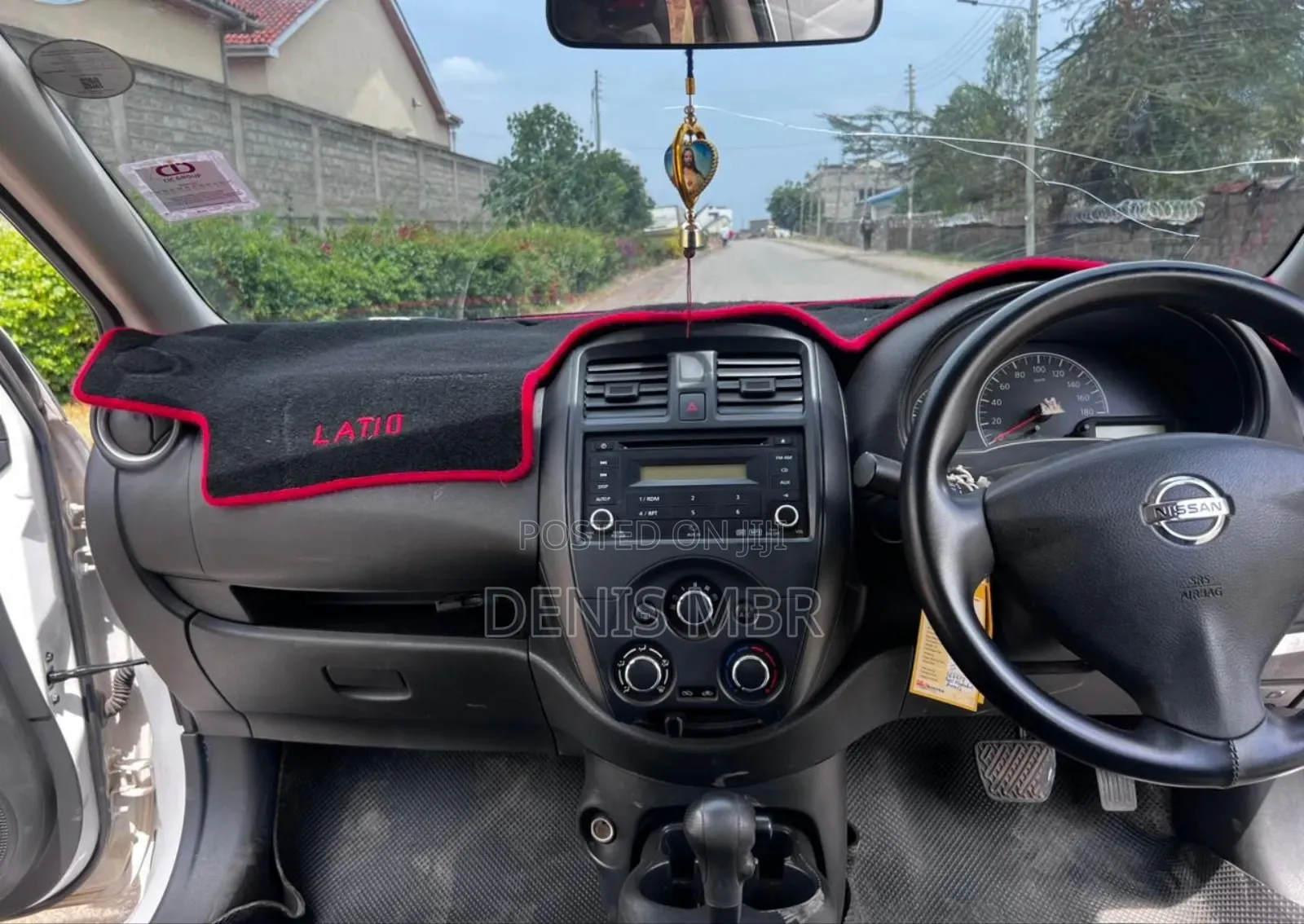 Nissan Latio 1.2 2015 White