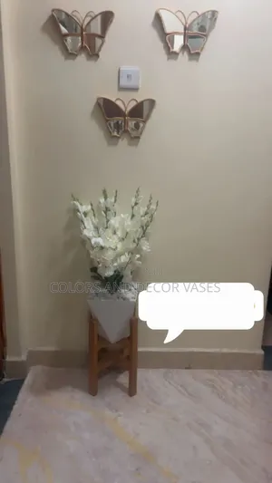 Side Piece Flowers, Vase and Stand