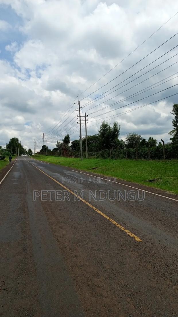 Prime Land on Sale,1/2 Acre,Touching Kiambu-Githunguri Road - main view