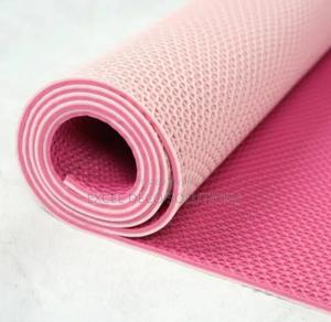 Kids’ Safety Bath Mat With Fun Designs - thumbnail 2