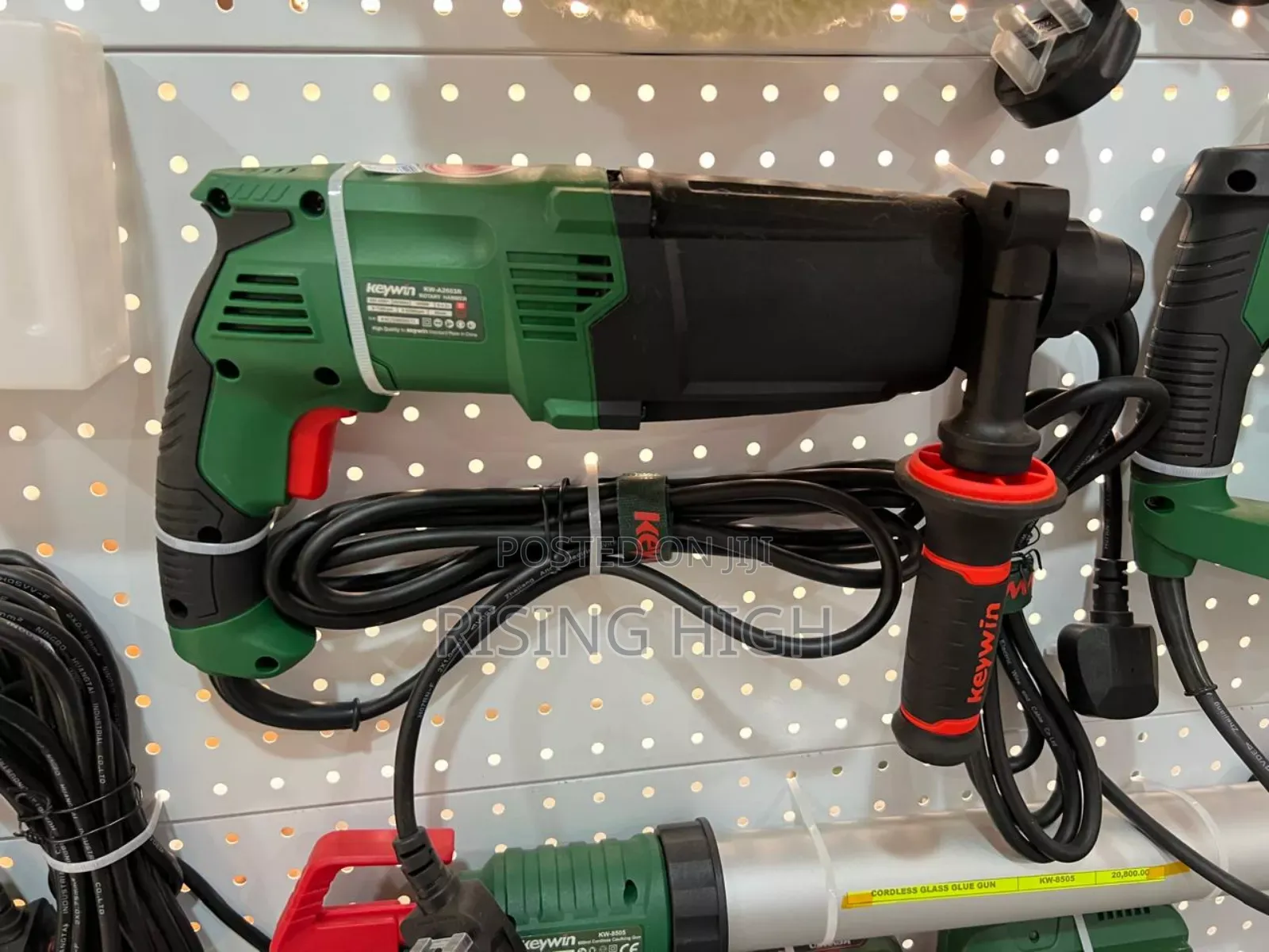 Powerful Rotary Hammer 1050w