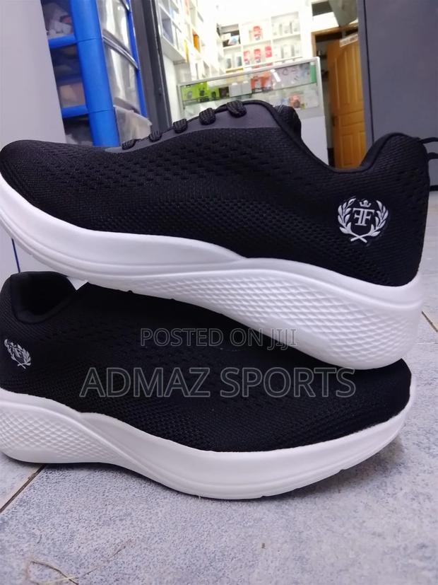 Original and High Quality Sport Shoes - thumbnail 2