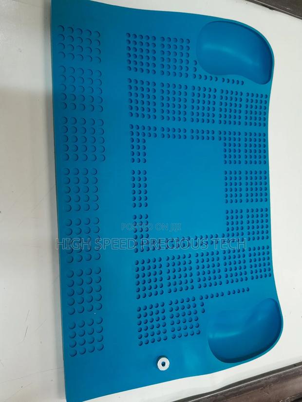Antistatic Mat for Phone Repairs - main view