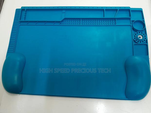 Antistatic Mat for Phone Repairs - thumbnail 2