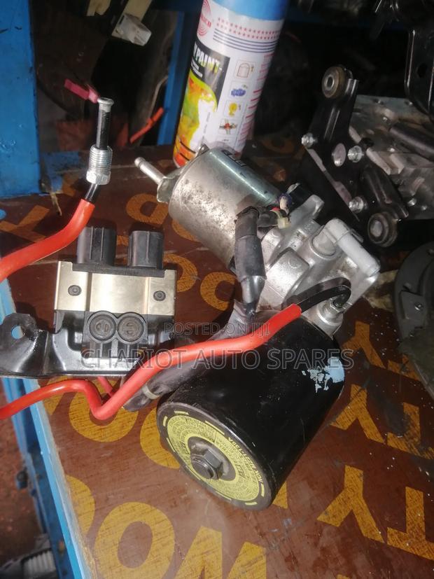 Abs Motor for Toyota Hybrid Harrier and Lexus - thumbnail 2
