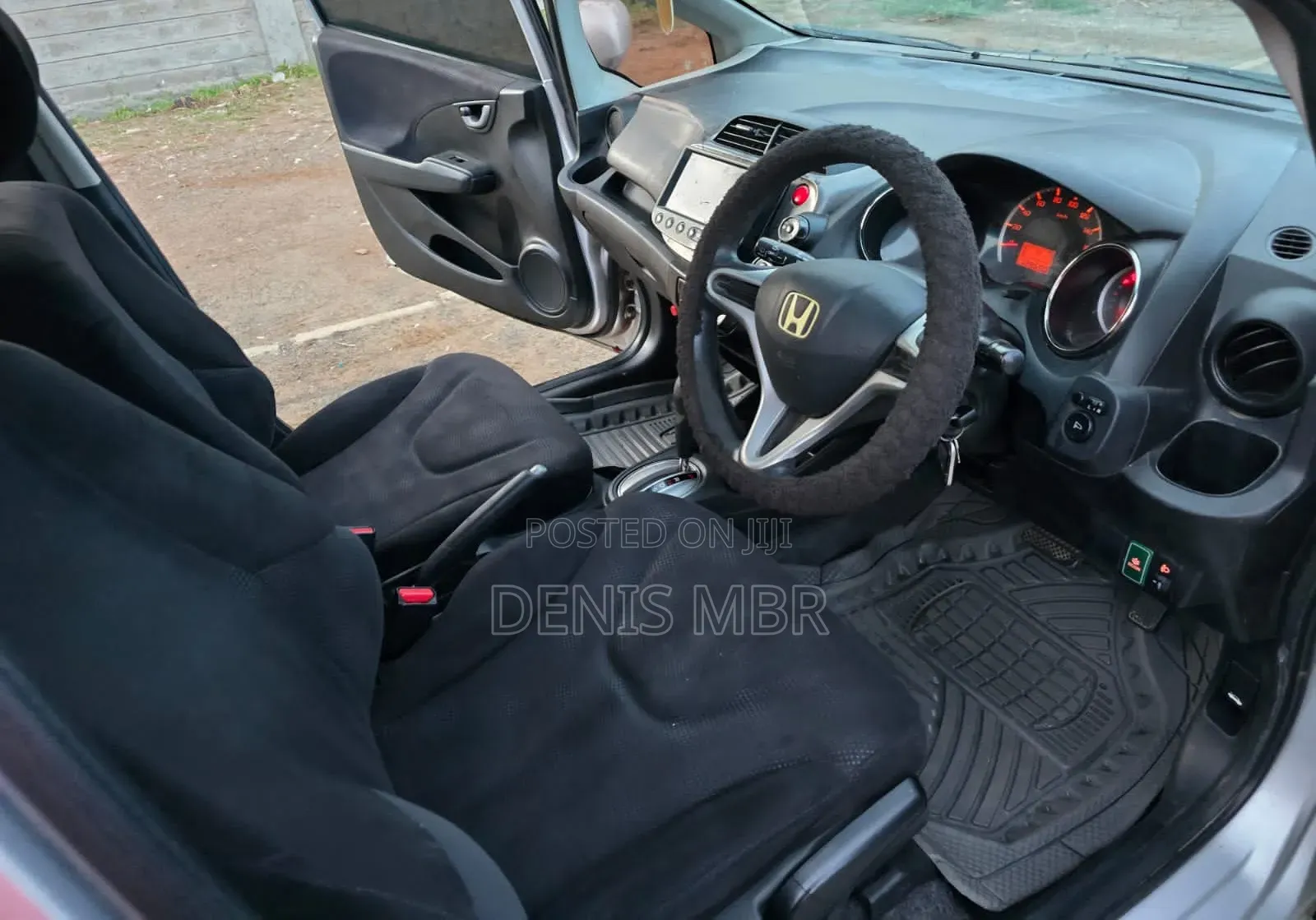 Honda Fit 2012 Gray