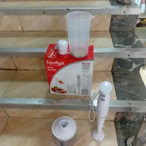 Signature Hand Blender