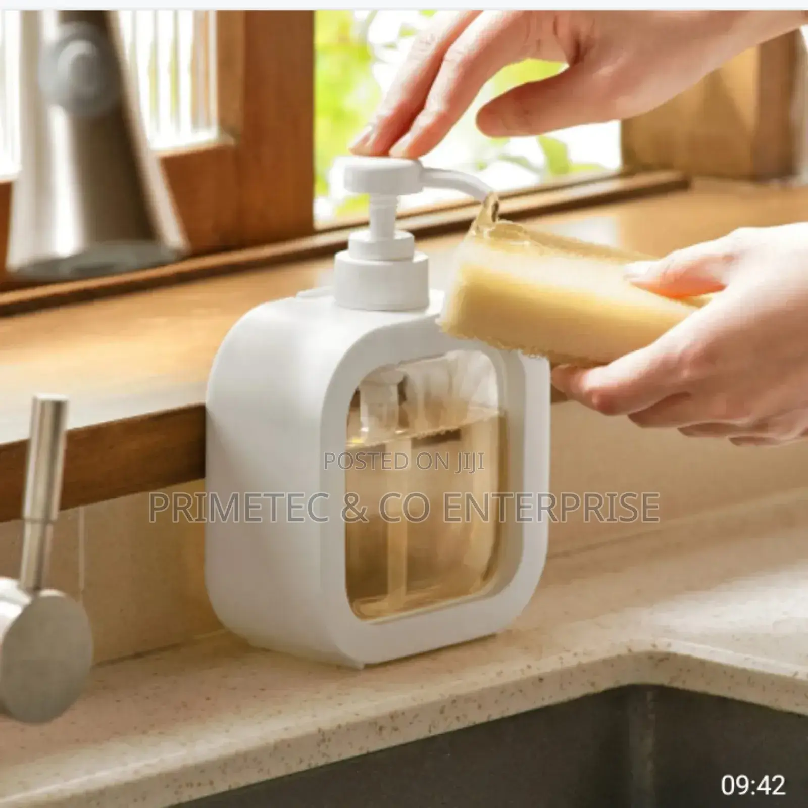 Refillable Liquid Soap Dispenser